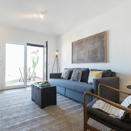 Alfama Lounge By Lu Holidays *